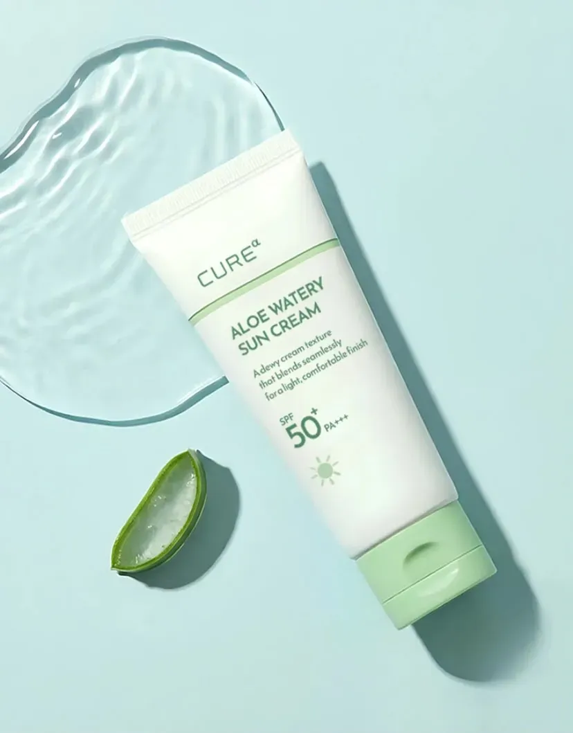 Protector solar acuoso KIM JEONG MOON ALOE Cure Alpha Aloe, 40 ml