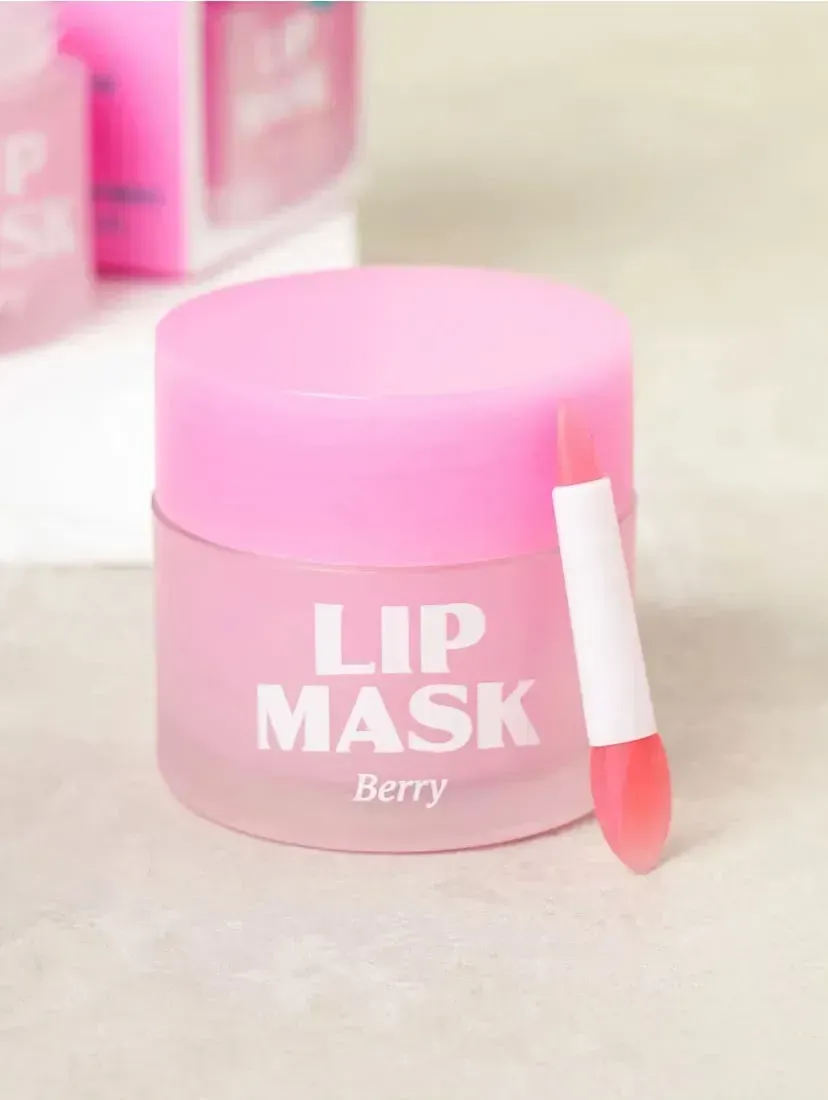 Mascarilla Labial Nocturna de Bayas DAISO, 20g